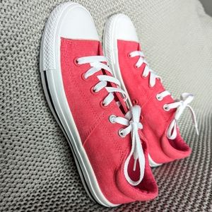 Converse All Star Bright Pink Sneakers